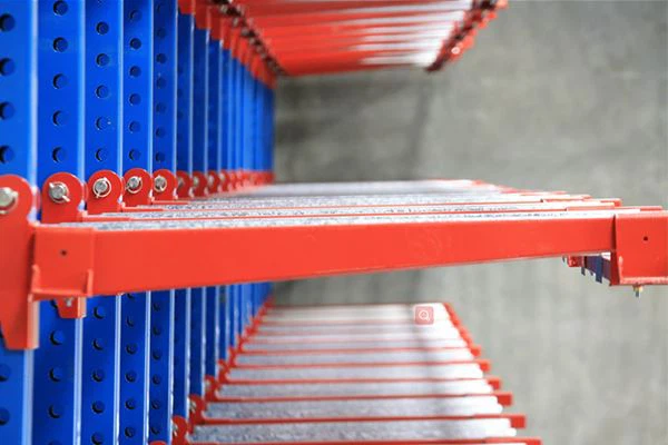 Benefits Of Adding Wire Mesh Deck To The Cantilever Racking System